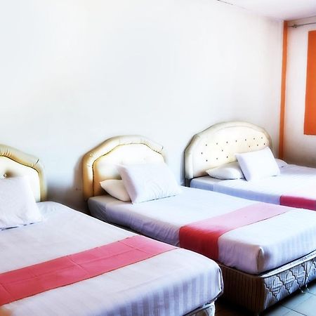 Plaza Inn Sibu Bagian luar foto
