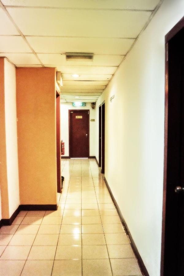 Plaza Inn Sibu Bagian luar foto